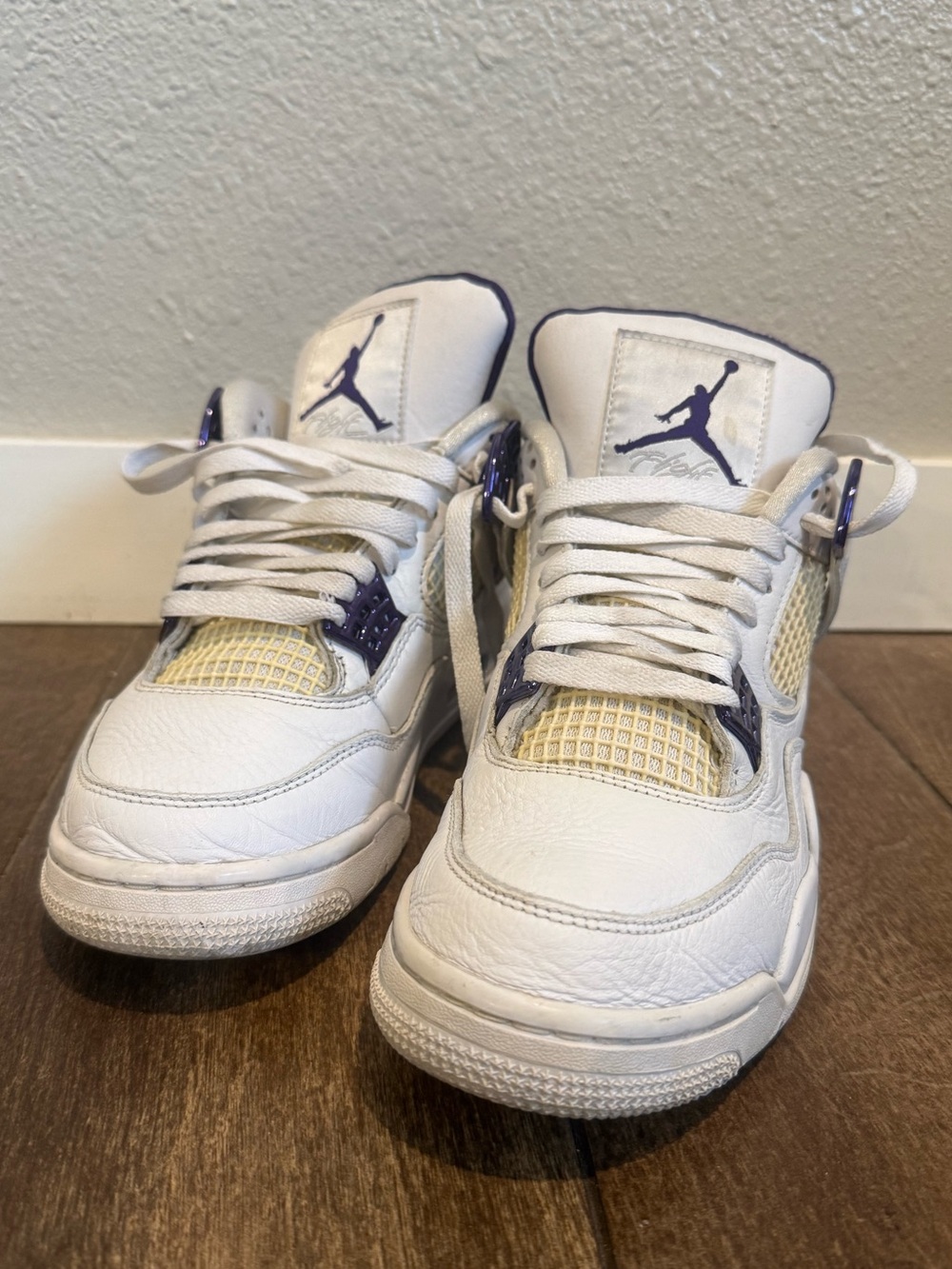 Air Jordan 4 Metallic Purple CT8527-115 White Purple Men’s 7.5y